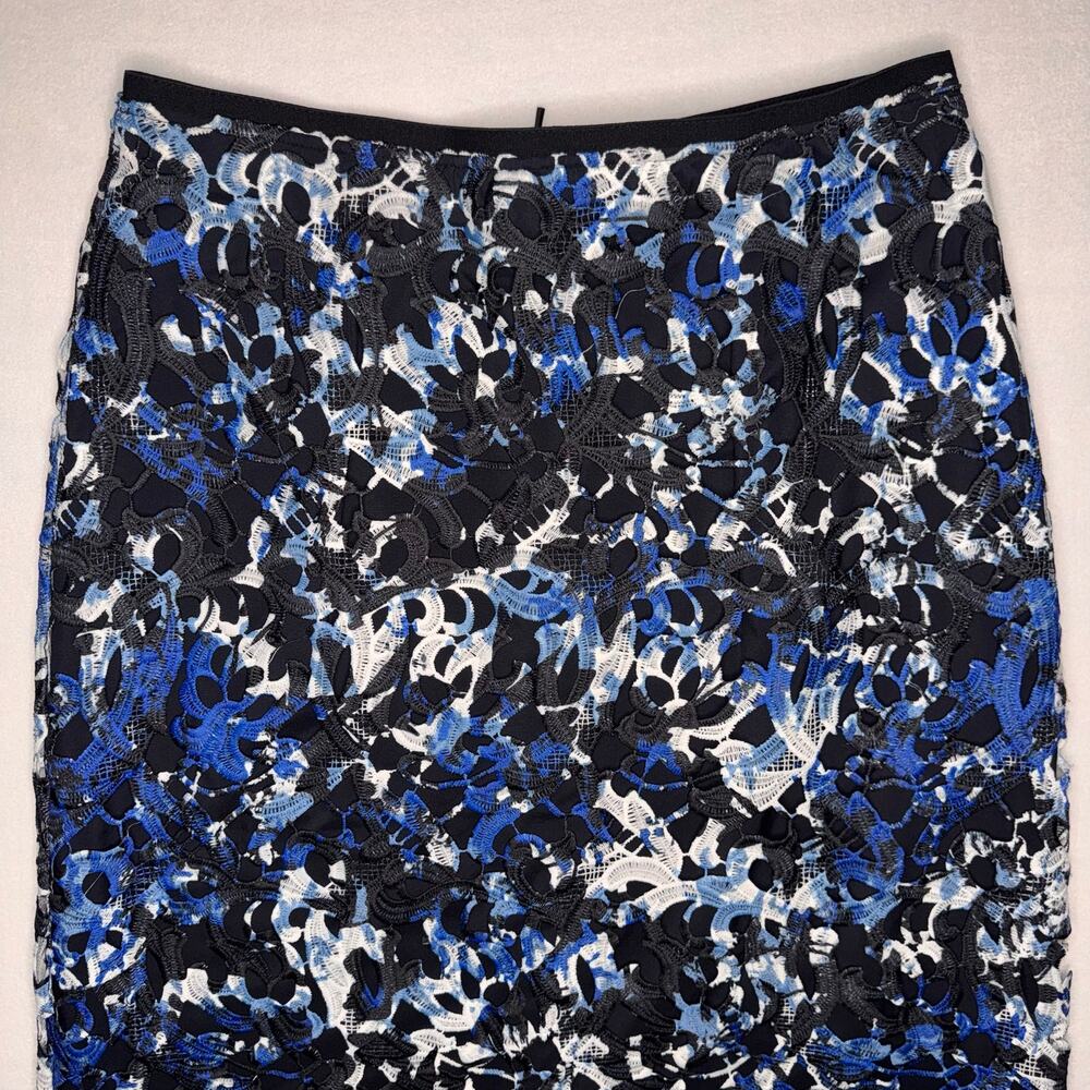 Black Eyelet Tahari Skirt - Picture 4 of 8